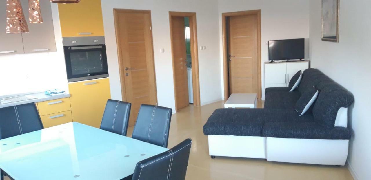 Apartment Mare - Pag Pag Town Eksteriør bilde